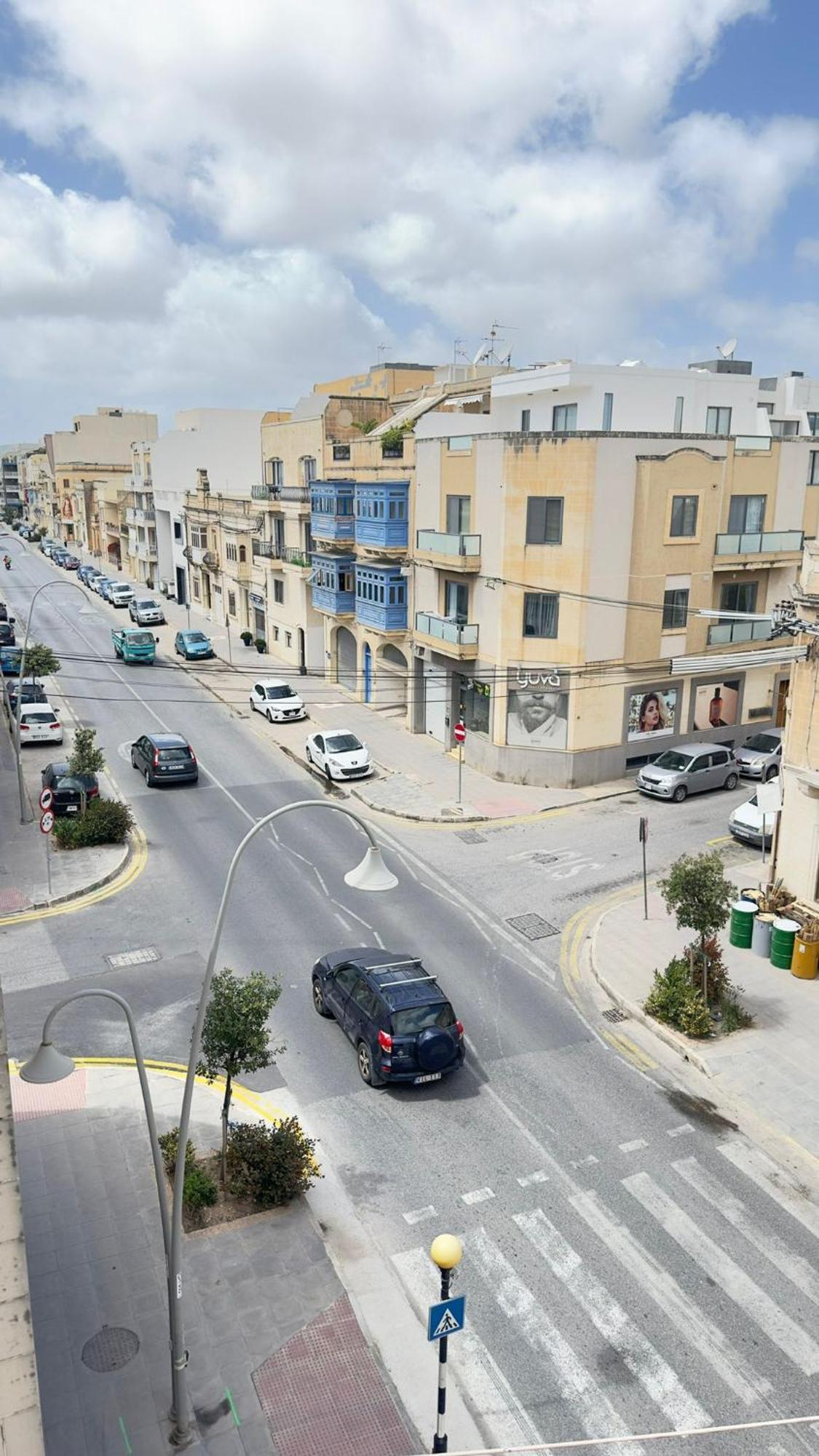 Your Elegant Home Away From Home Shared Apartment Only With Host Żebbuġ Eksteriør bilde